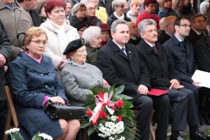 Uroczystość odsłonięcia pomnika Lecha Kaczyńskiego