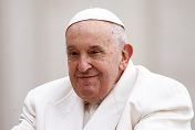 Papież Franciszek podczas audiencji generalnej w Watykanie, 3 kwietnia 2024 r.