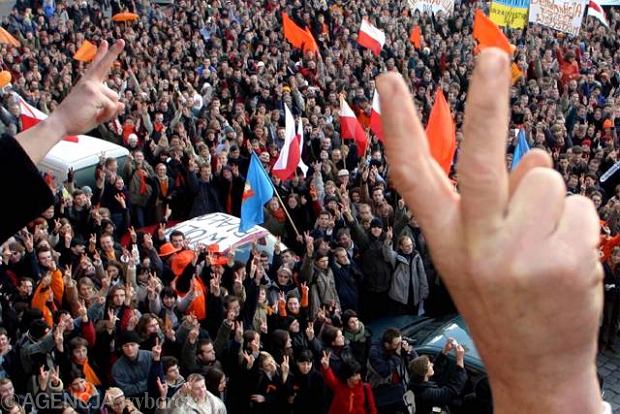 Demonstracja studentów popierających wolne soboty na Ukrainie