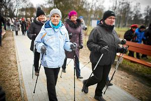 Aleksandra Siuda, najstarsza uczestniczka zajęć nordic walking organizowanych przez MOSiR